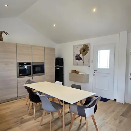 Le Petit Pre Le Fenouiller