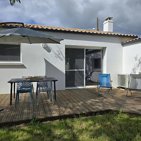 Le Petit Pre Hébergement de vacances Le Fenouiller